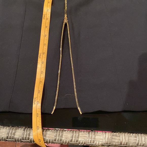 COPY - Cute black pencil skirt by Inc with adjustable zipper - Picture 4 of 5